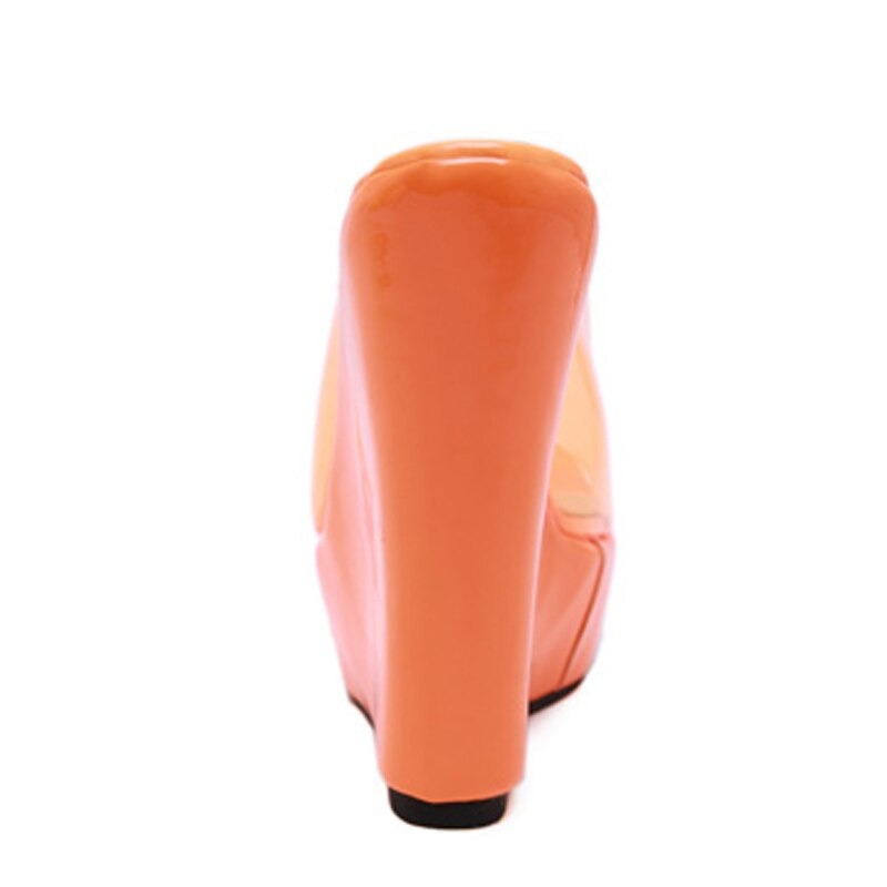 Serena Wedges