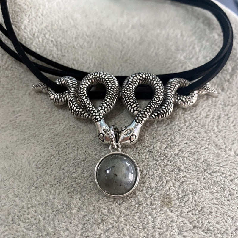 Venom Choker