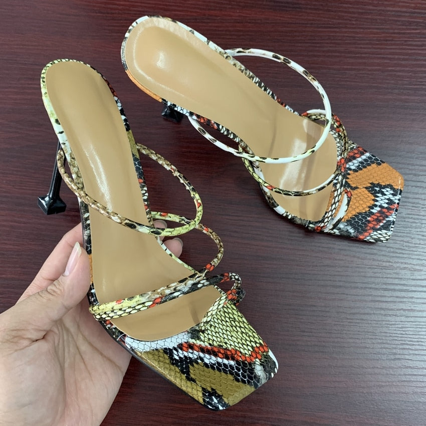Valerie Heels