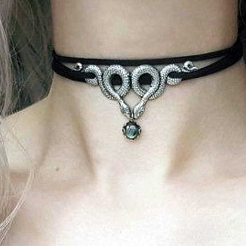 Venom Choker