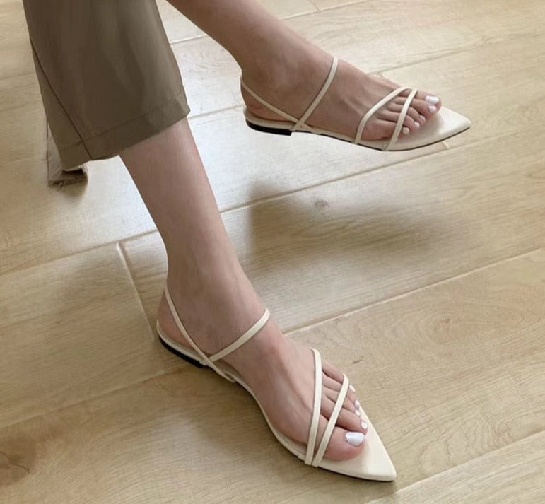 Lisa Flats