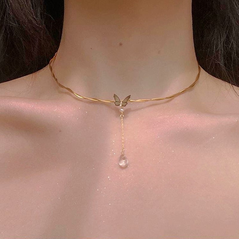 Under My Wings Choker