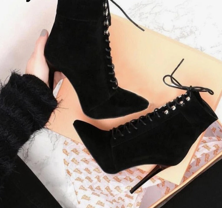 Belinda Boots